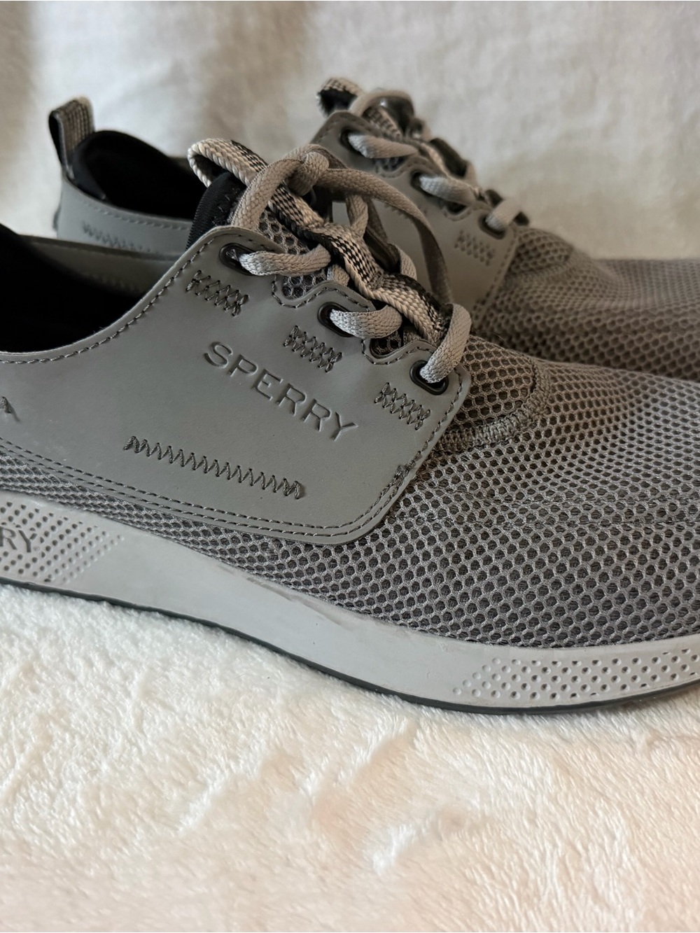 Sperry Men's 7 Seas Grey Mesh Lace-Up Boat Shoe